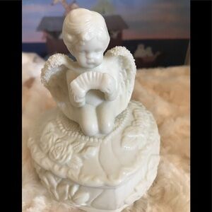 Rare Vintage 1970’s Porcelain Angel Trinket Heart